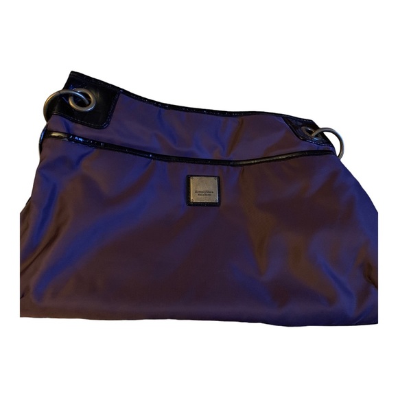 Simply Vera Eggplant Canvas Bag: Chic Versatility - Picture 4 of 11